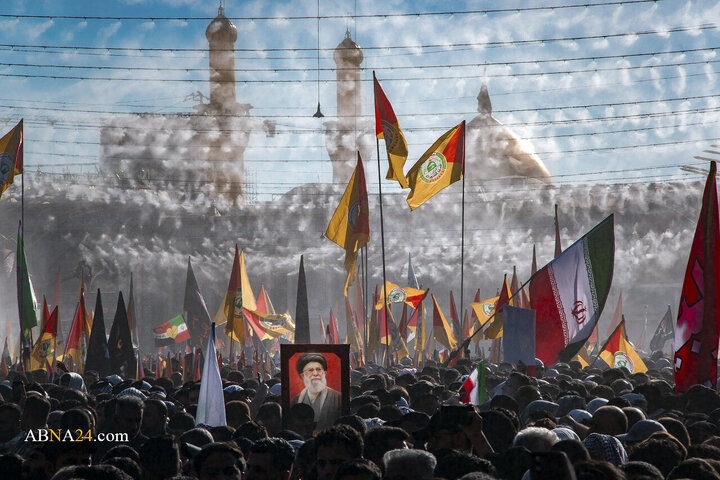 تشییع پیکر مطهر رهبر شهید انقلاب در کربلای معلی