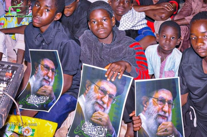 مراسم نمادین تدفین امام شهید سید علی خامنه‌ای در کادونا نیجریه