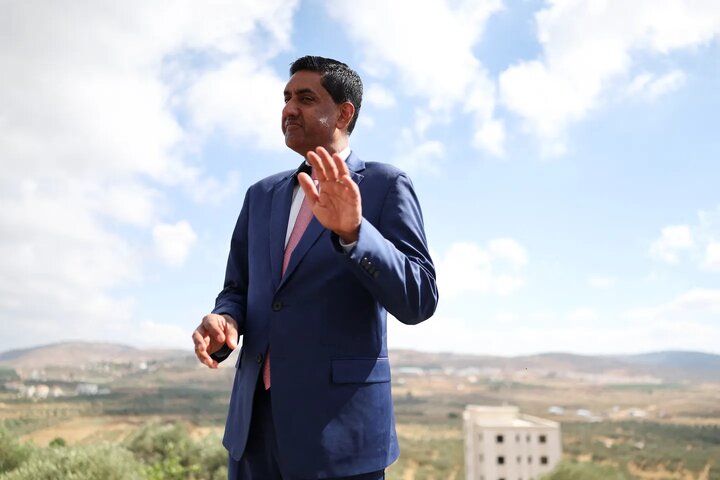 عضو کنگره آمریکا از بازداشت توسط شهرک‌نشینان اسرائیلی خبر داد؛ تشدید حملات در کرانه باختری