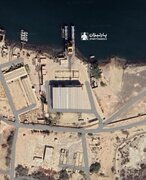 #Karagdagang_Ulat | Ang mga pasilidad na ipinakita sa video ay matatagpuan sa Shahid Bahonar Port sa Bandar Abbas at malawakang nawasak noong digmaan