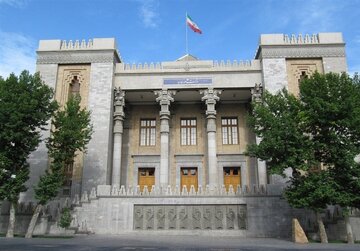 الخارجية الإيرانية تصدر بيانا بشأن انطلاق العدوان الامريكي من قواعد في دول عربية