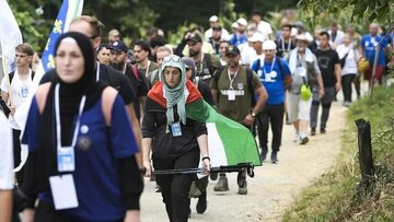 Di bîranîna salvegera 31-emîn a komkujîya Srebrenîtsa de؛
6 hezar beşdarî "Rêya Komkujiyê" ya Srebrenîtsa ji nû ve pêk anîn + Wêne