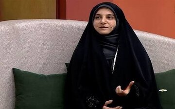 روایت بی حجابی اجباری در فرانسه از محل کار تا زندان از زبان «مهدیه اسفندیاری»