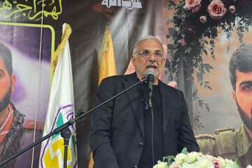 علی المقداد: «توافق ننگ» شکست خورده است و خون شهدا اجازه تعرض به لبنان را نخواهد داد