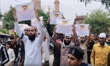 احتجاج في بوبال ضد تعيين غير مسلمين في مجلس الأوقاف بولاية ماديا براديش