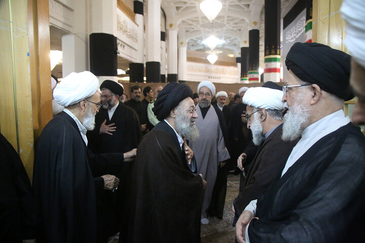 سومین شب بزرگداشت رهبر شهید انقلاب در حرم کریمه اهل‌بیت(س)