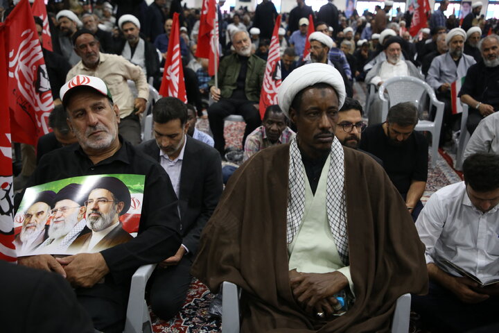 مراسم بزرگداشت رهبر شهید انقلاب در اصفهان