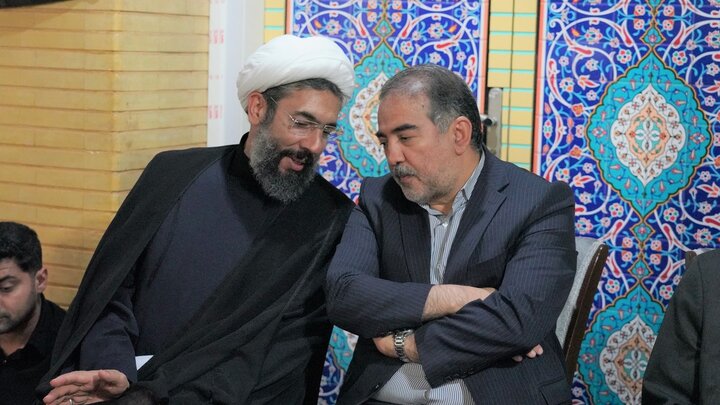 گزارش تصویری/ مراسم بزرگداشت رهبر شهید در وزارت بهداشت
