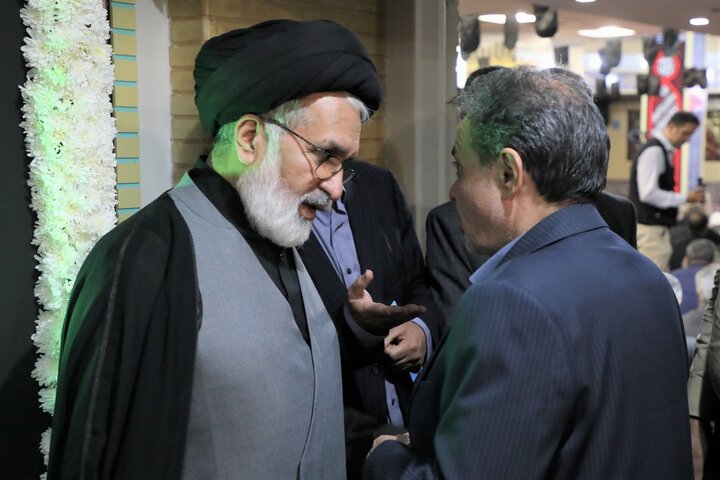 گزارش تصویری/ مراسم بزرگداشت رهبر شهید در وزارت بهداشت