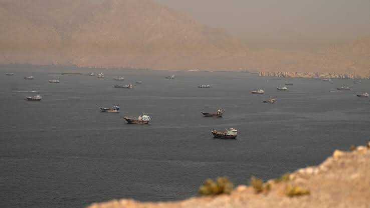 Iran's PGSA: Strait of Hormuz Transit 'Not Possible' Due to US Military Movements