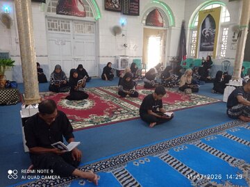 تقرير مصور/ ختمة القرآن الكريم على روح الإمام الشهيد "سيد الخامنئي" في مسجد كياونغ غيي ببلدة بيي الميانمارية