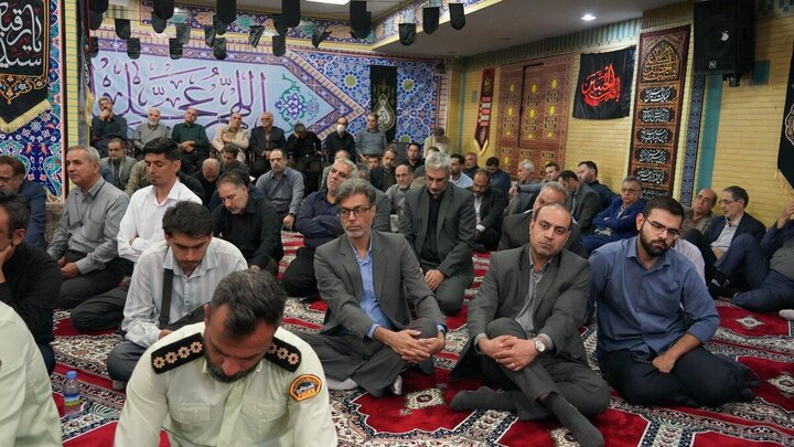 Photos: Commemoration Ceremony for Martyred Leader Held at Ministry of Health