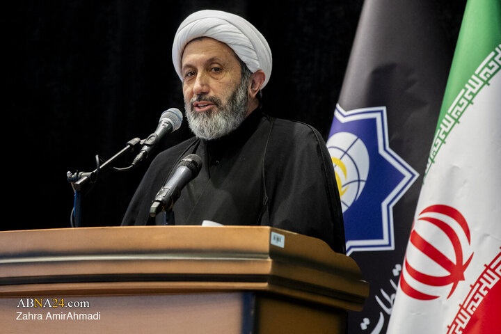 آیین اختتامیه "جایزه جهانی شعر امام شهید"