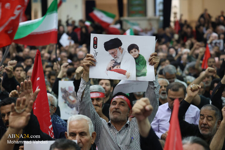 مراسم بزرگداشت رهبر شهید انقلاب در مصلی تهران