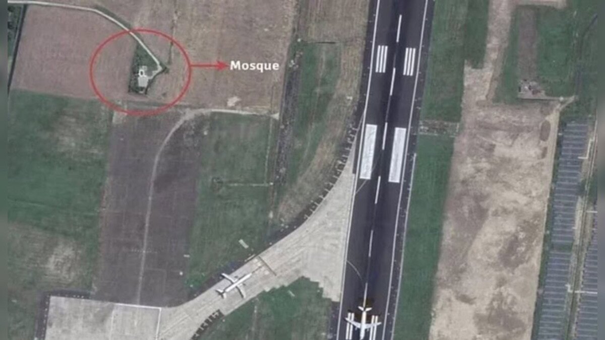 Namaz Suspended for Three Days at Historic Mosque Inside Kolkata Airport