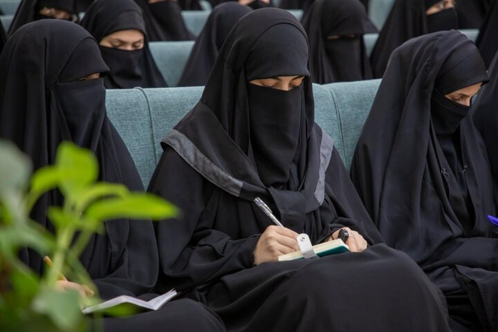 تقرير مصور/ إطلاق فعاليات مخيم بنات العقيدة الـ35 في كربلاء المقدسة