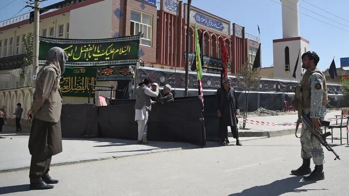 خلع سلاح محافظان مساجد شیعیان در هرات از سوی طالبان