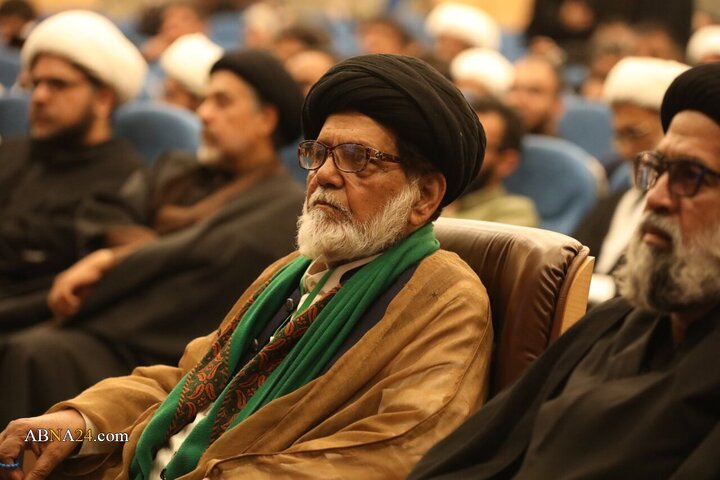 سمینار بیداری اسلامی و پرچمدار مقاومت