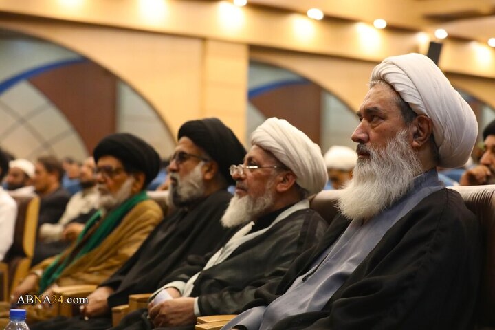 سمینار بیداری اسلامی و پرچمدار مقاومت