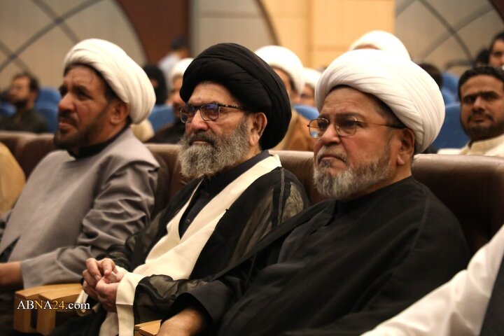 سمینار بیداری اسلامی و پرچمدار مقاومت