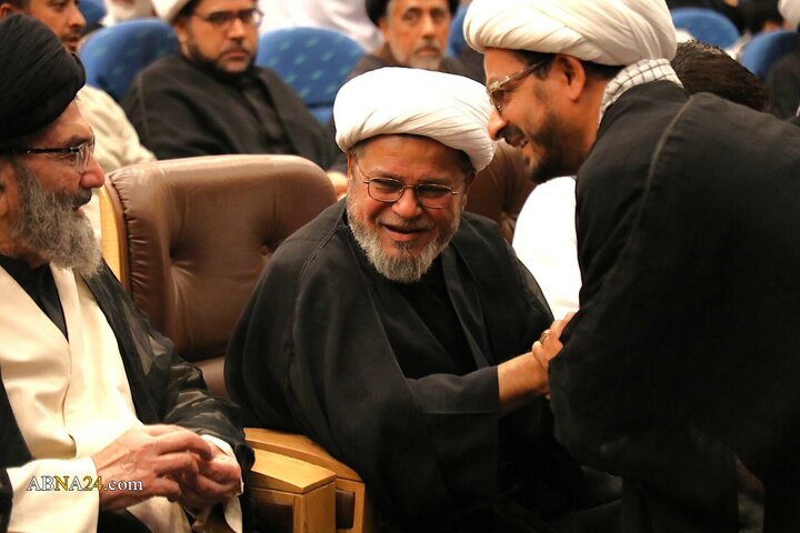 سمینار بیداری اسلامی و پرچمدار مقاومت