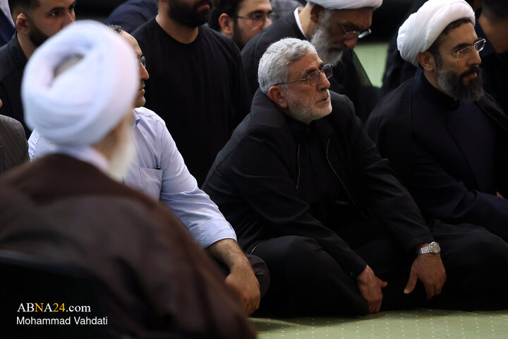 Foto / Şehit Devrim Liderini Anma Töreni, Tahran Musalla’sında düzenlendi.