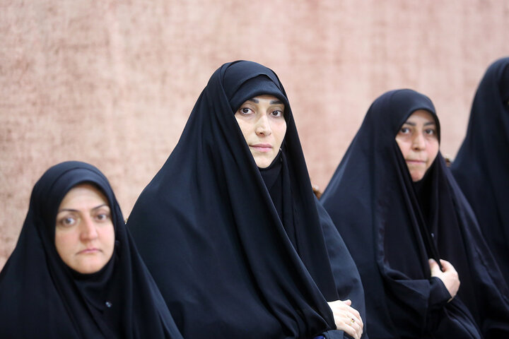 عزاداری بانوان فاطمی در سوگ رهبر شهید ایران