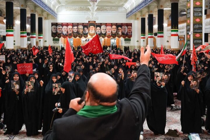 فریاد خون‌خواهی زنان قم از قاتلان امام شهید ایران