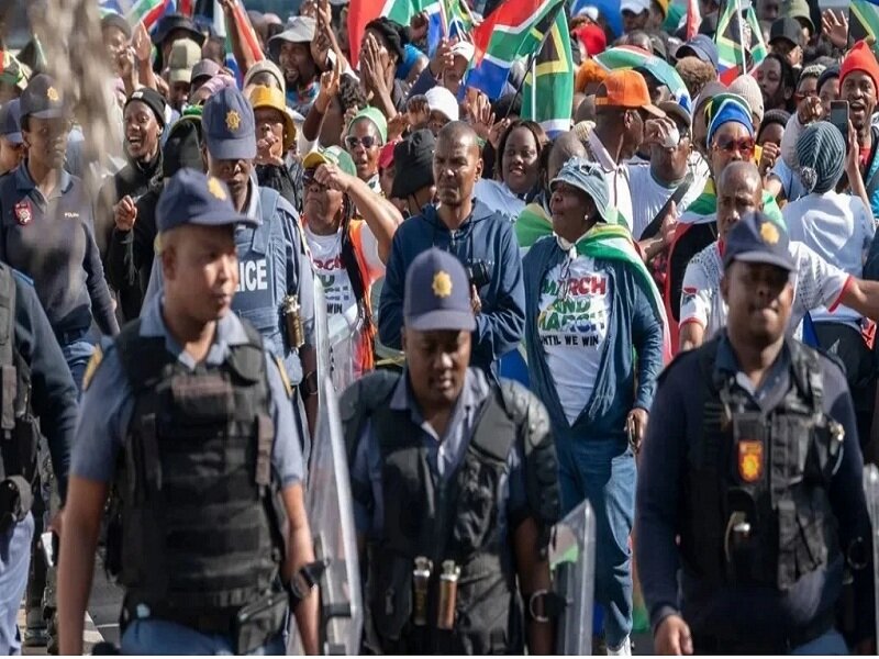 Afirka Ta Kudu: Tawagar Tsaro Ta Musamman Ta Fara Bincike Kan Kisan Wani Shugaban Adawa