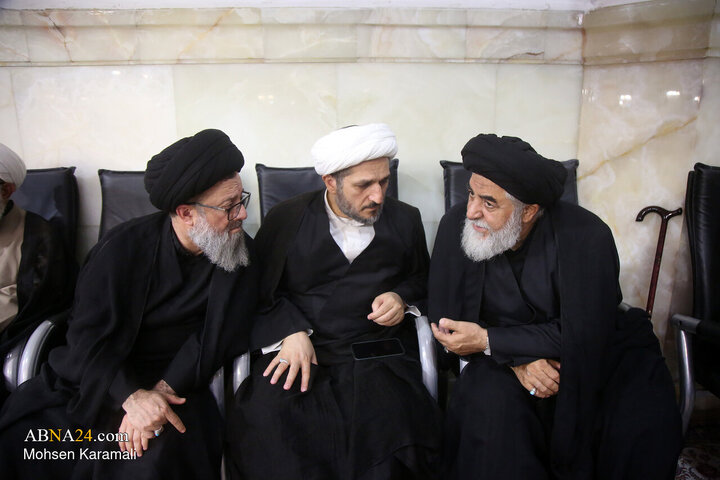 مراسم بزرگداشت رهبر شهید انقلاب از سوی آیت‌الله مکارم شیرازی