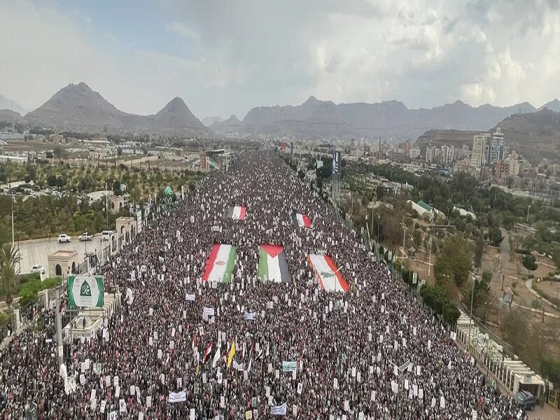 Yemen: Muzahar Miliyoyin Al’umma Sun Yiwa Sayyid Houthi Mubaya’a Kan Ɗaukar Dukkan Yanke Wani Qudiri Don Kare Ƙasar