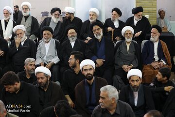 Photos: Memorial Ceremony for Martyred Leader Held by Grand Ayatollah Sistani in Qom