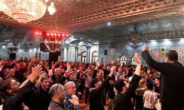 Photos: Mourning Ceremonies Mark Third Decade of Muharram at Abdol Azim Shrine