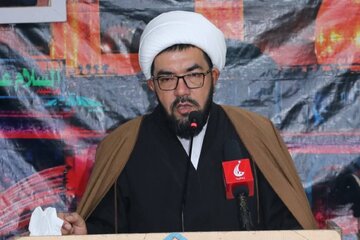 تأکید مجدد امام جمعه غرب کابل بر بازگشایی فوری مراکز شیعه + ویدیو