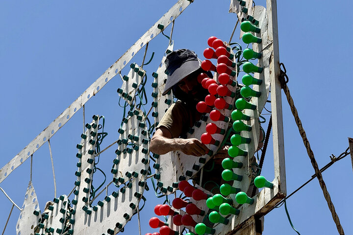 Photos: Efforts of Hazrat Masoumeh Shrine's Servants to Prepare Arbaeen Mawkib at Pillar 1080