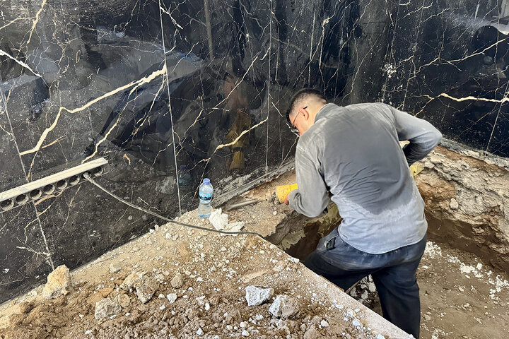 Photos: Efforts of Hazrat Masoumeh Shrine's Servants to Prepare Arbaeen Mawkib at Pillar 1080