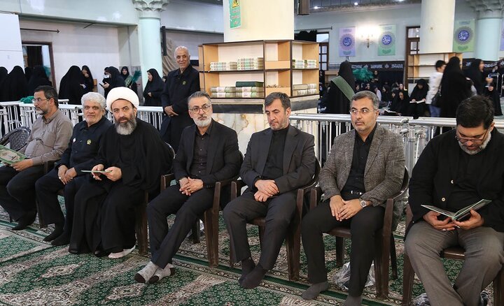 گزارش تصویری/ مراسم گرامیداشت رهبر شهید در حرم حضرت عبدالعظیم(ع)