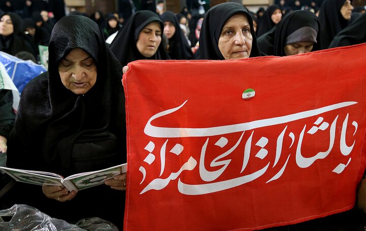 گزارش تصویری/ مراسم گرامیداشت رهبر شهید در حرم حضرت عبدالعظیم(ع)