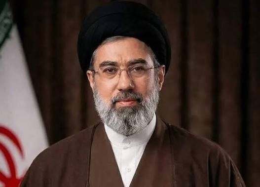 أبرز العناوين الواردة في أحدث رسالة لقائد الثورة الإسلامية، آية الله السيد مجتبى حسيني خامنئي