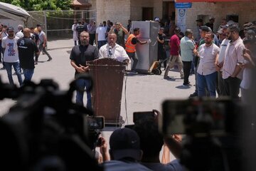 Paper / Hamas Gaza Govt. Dissolution: Aims and Effects