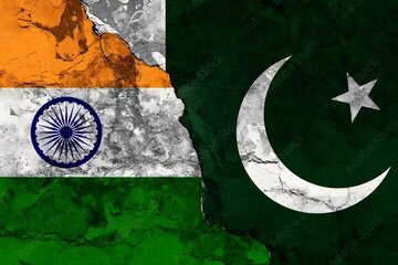 インド軍とパキスタン軍の間で激しい銃撃戦