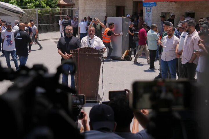 Paper / Hamas Gaza Govt. Dissolution: Aims and Effects
