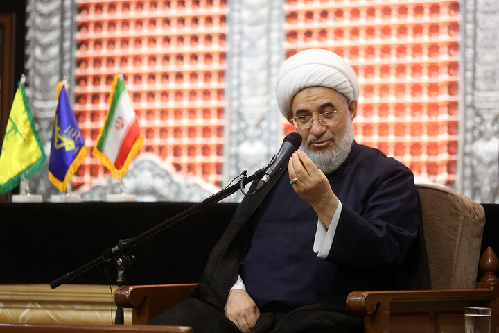 بزرگداشت آقای شهید ایران از سوی نهادهای بین المللی قم در حرم بانوی کرامت