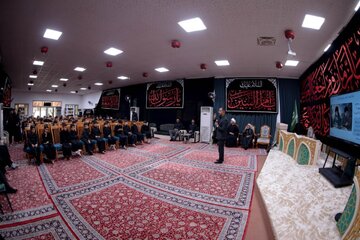 تنظيم محاضرة تربوية بعنوان: (إضاعة الوقت بين الإفراط والتفريط) في كربلاء