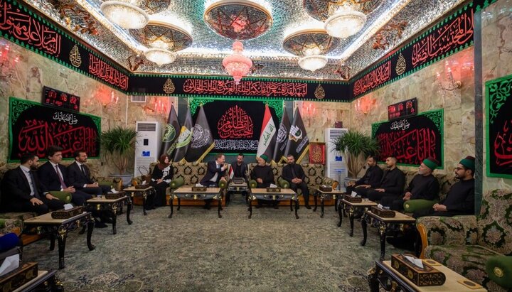 تقرير مصور/ نائب الأمين العام للعتبة الحسينية يستقبل سفير فرنسا بالعراق