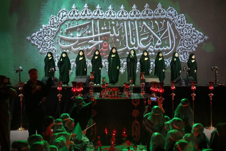 گزارش تصویری/ بزرگترین سفره حضرت رقیه(س) در میدان امام حسین(ع)