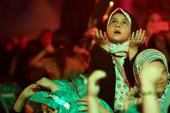Rapora Wêneyî / Mezintirîn Sofra ya Hezretê Ruqeyye (S) li Meydana Îmam Huseyn (S.X)