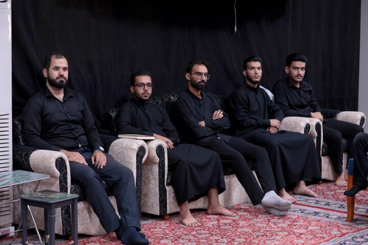 تقرير مصور/ إقامة محاضرة تربوية بعنوان: (إضاعة الوقت بين الإفراط والتفريط) في كربلاء