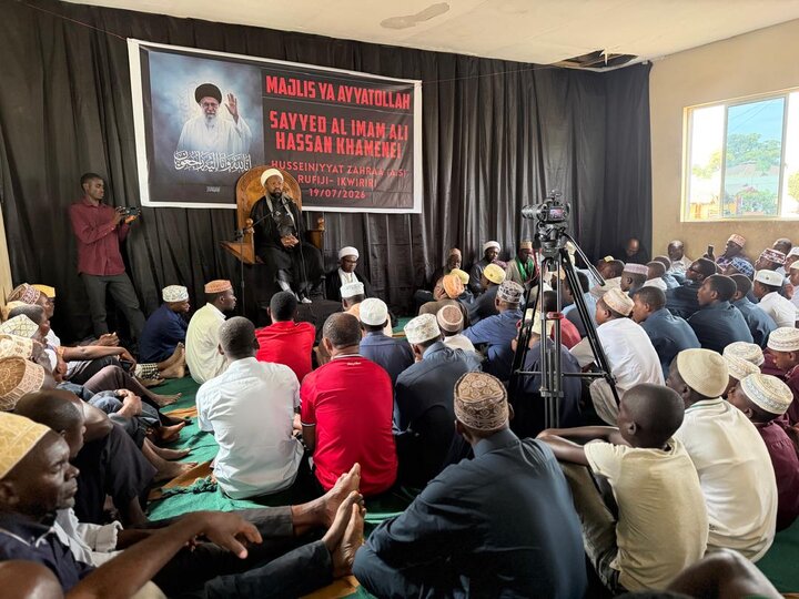 Sheikh Hamid Tanzania: Darussa Biyar Da Jana'izar Jagora Shahidin Iran Ta Koyarwa Duniya + Hotuna
