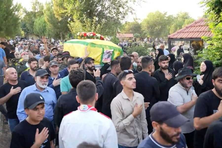 حزب‌الله لبنان پیکر شهید «علی عباس مهدی» را در بقاع تشییع کرد